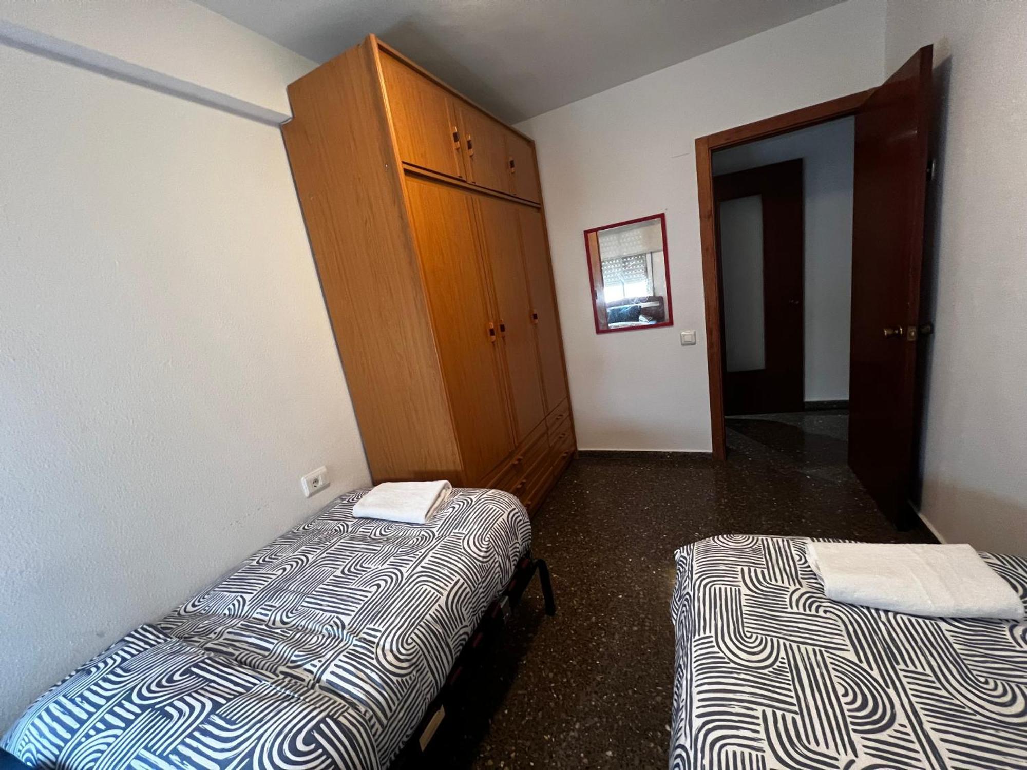 Apartamento Habitacion Centrica En Acogedora Casa Valencia Exterior foto